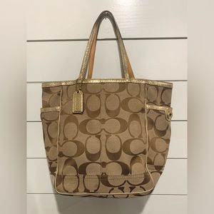 Authentic Coach Purse 👛